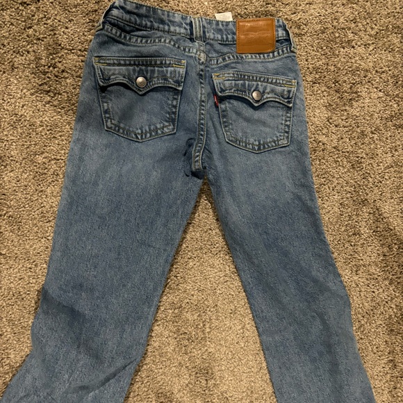 Women’s Levi’s jeans - Picture 3 of 4